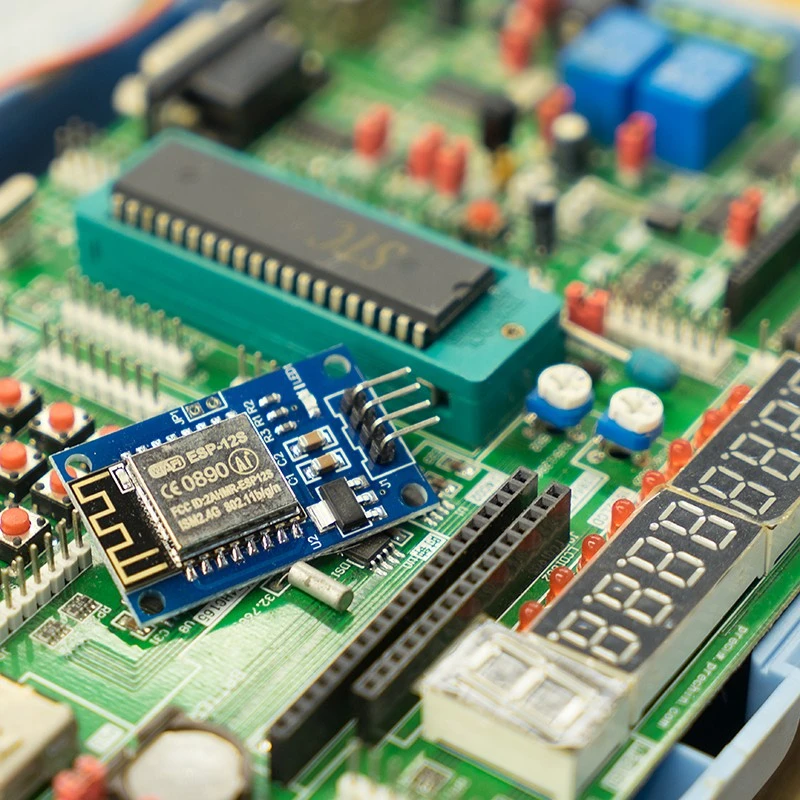 Sélection des composants électron